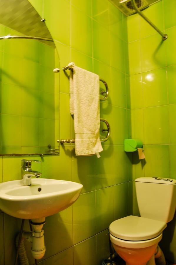 Funky Mamaliga Hostel Kiszyniów Zewnętrze zdjęcie